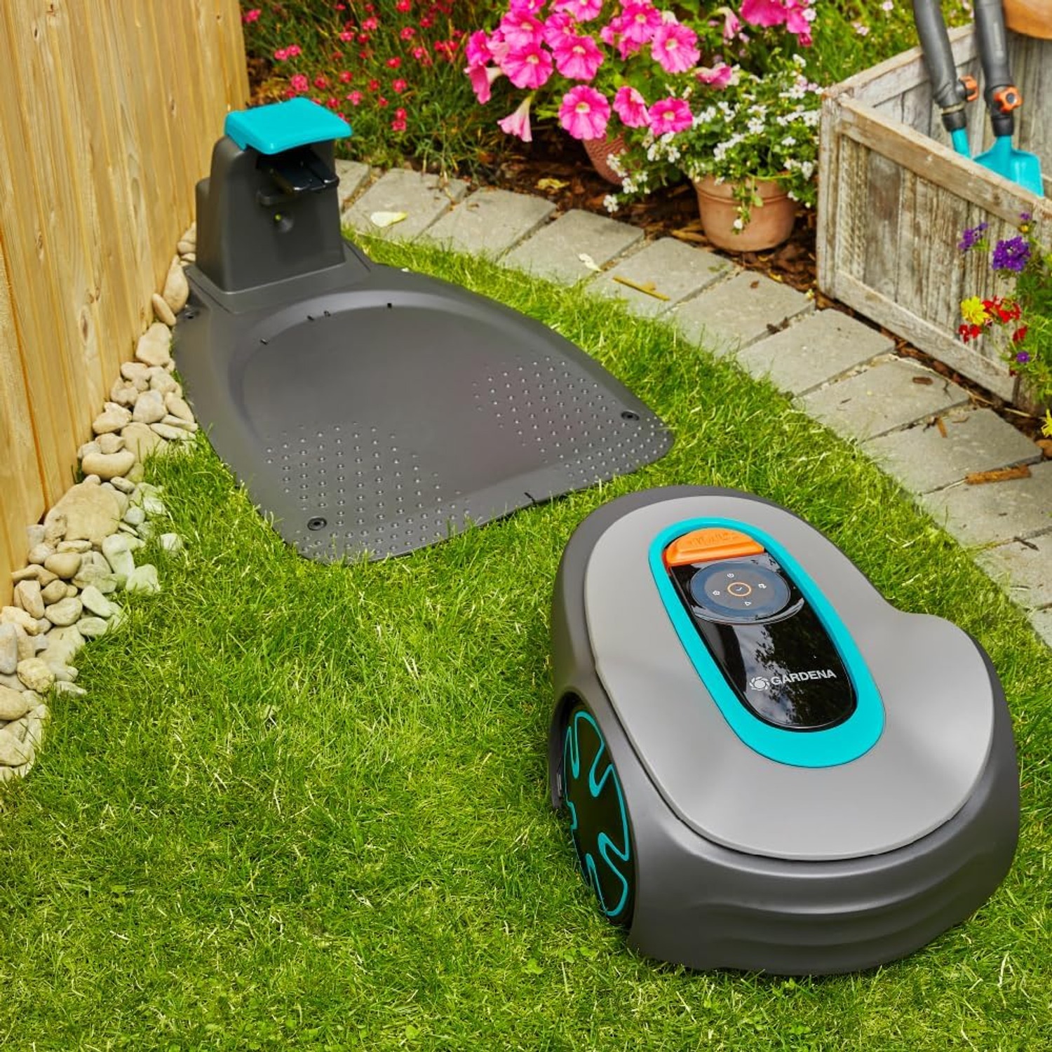 Gardena Sileno Minimo 500 Robotic Lawnmower